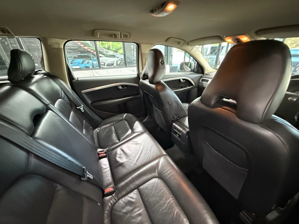 Used Volvo XC70 2008 for sale - 76081119: Photo 5