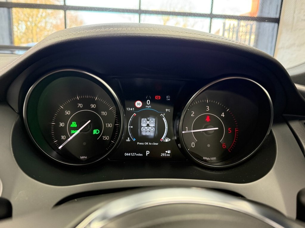 Used Jaguar E-Pace 2018 for sale - 76923961: Photo 22