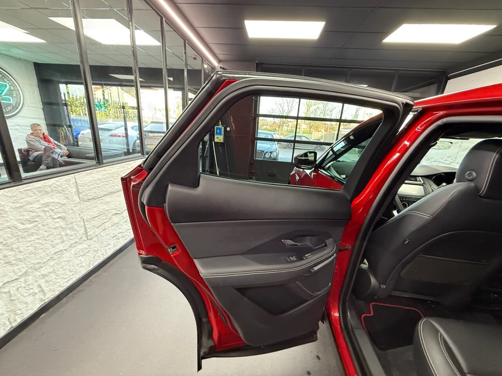 Used Jaguar E-Pace 2018 for sale - 76923961: Photo 34