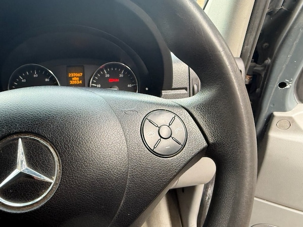 Used Mercedes-Benz Sprinter 2011 for sale - 76185432: Photo 19