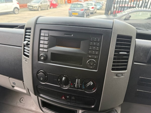 Used Mercedes-Benz Sprinter 2011 for sale - 76185432: Photo 24
