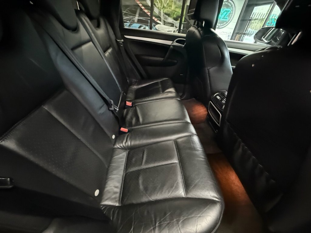 Used Porsche Cayenne 2004 for sale - 77546993: Photo 12