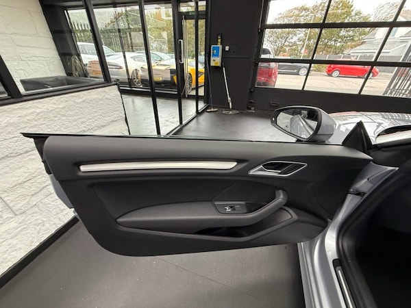 Used Audi A3 Cabriolet 2014 for sale - 76105866: Photo 31