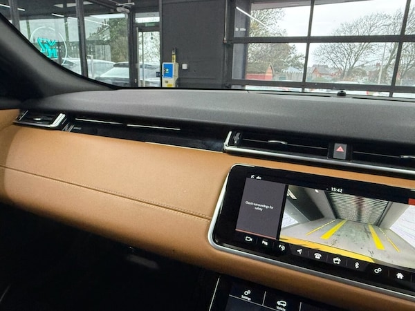 Used Land Rover Range Rover Velar 2018 for sale - 76333668: Photo 21