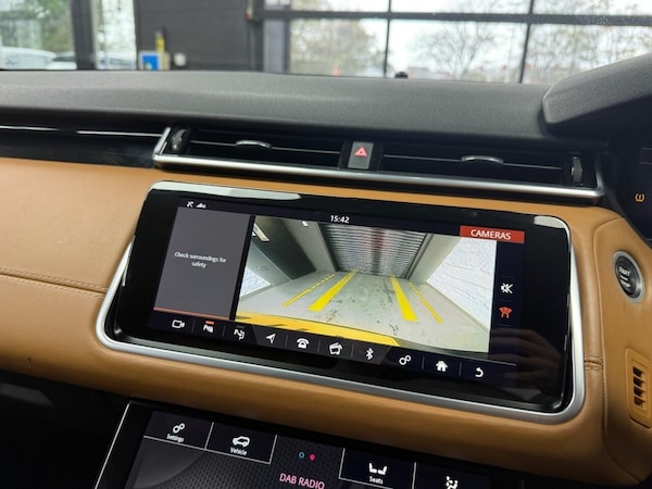 Used Land Rover Range Rover Velar 2018 for sale - 76333668: Photo 24