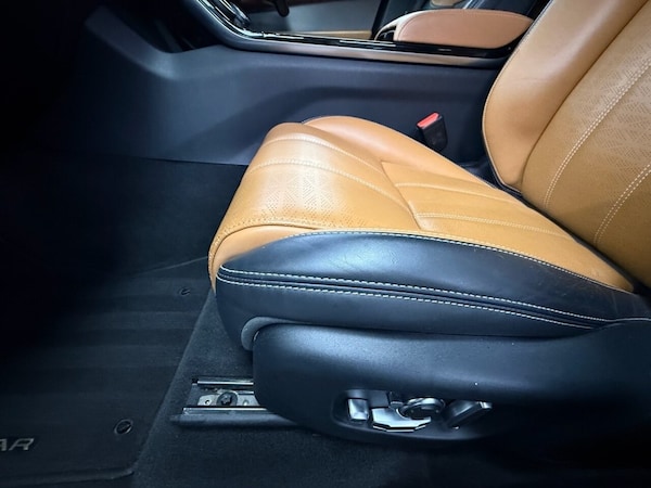 Used Land Rover Range Rover Velar 2018 for sale - 76333668: Photo 34