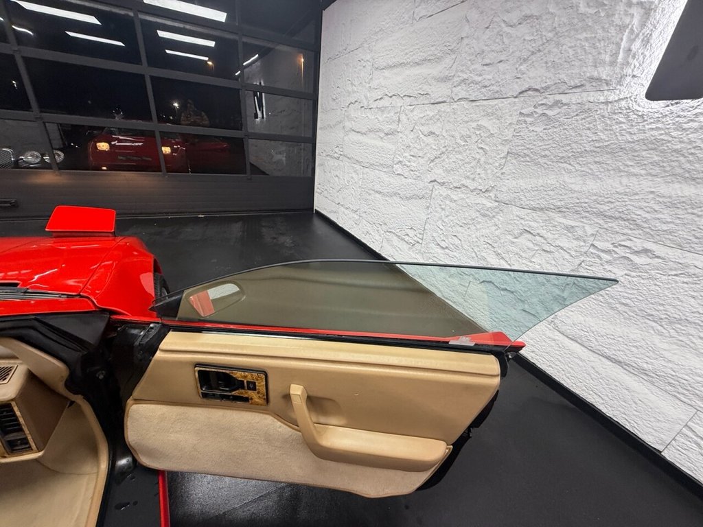 Used Pontiac Fiero 1988 for sale - 76901051: Photo 14