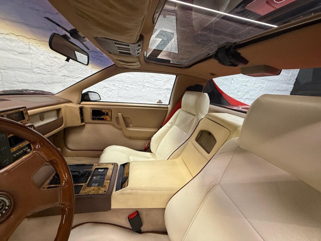 Used Pontiac Fiero 1988 for sale - 76901051: Photo 23