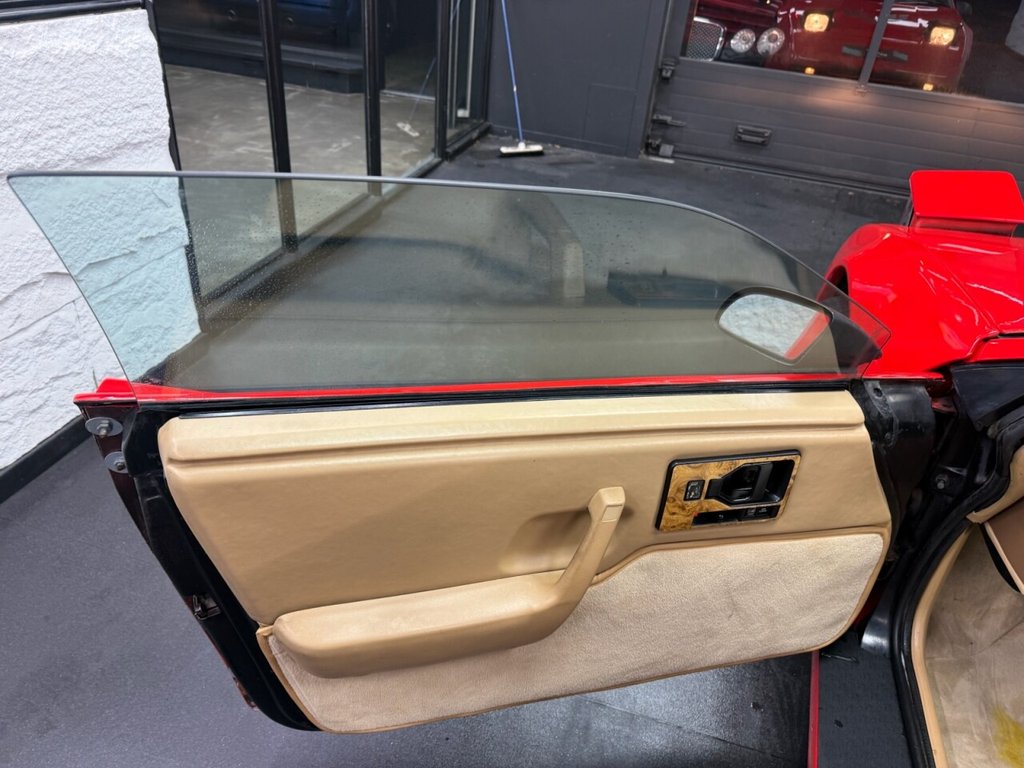 Used Pontiac Fiero 1988 for sale - 76901051: Photo 26