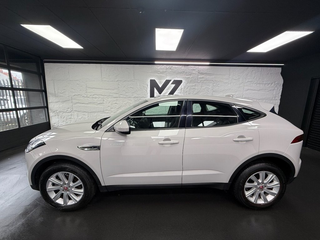 Used Jaguar E-Pace 2018 for sale - 77609134: Photo 2