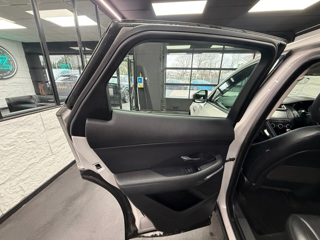 Used Jaguar E-Pace 2018 for sale - 77609134: Photo 32