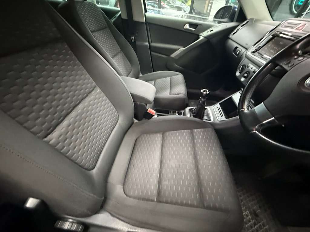 Used Volkswagen Tiguan 2009 for sale - 76962035: Photo 15