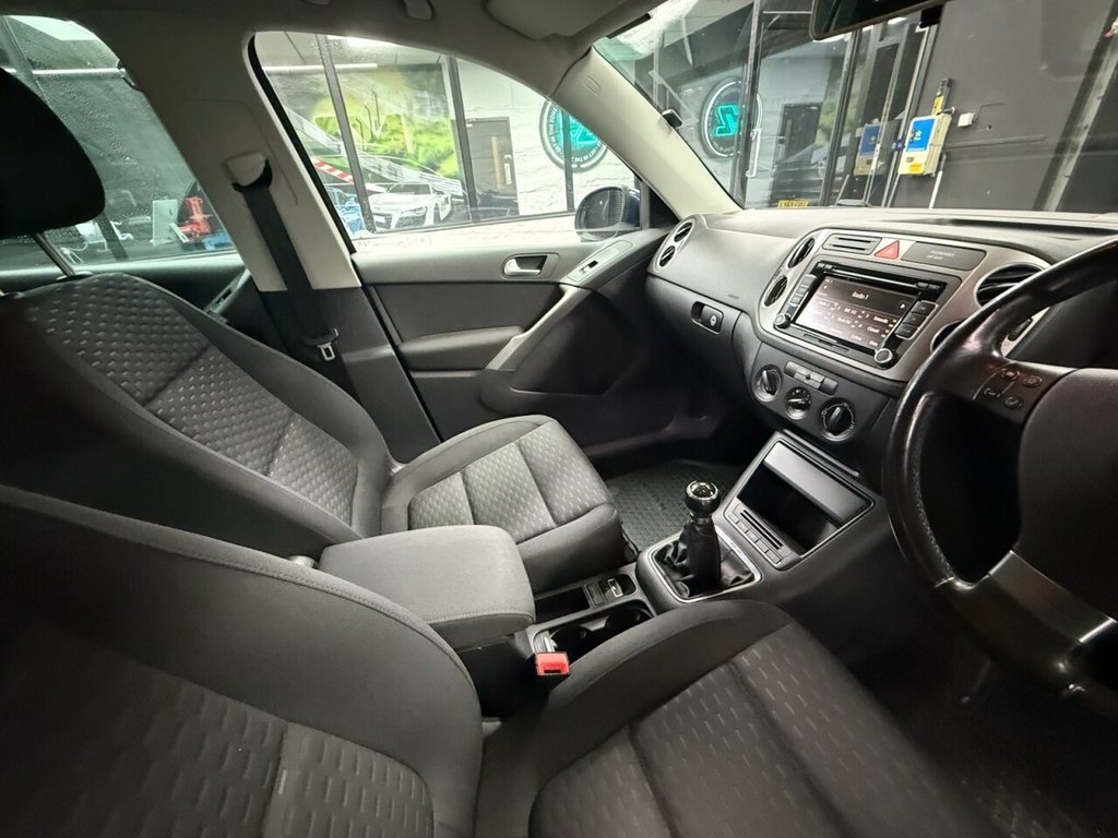 Used Volkswagen Tiguan 2009 for sale - 76962035: Photo 21