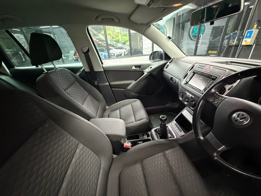 Used Volkswagen Tiguan 2009 for sale - 76962035: Photo 24