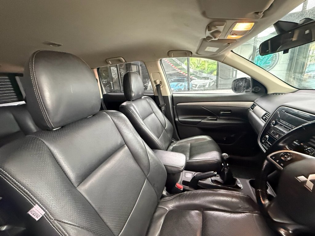 Used Mitsubishi Outlander 2015 for sale - 77904709: Photo 11