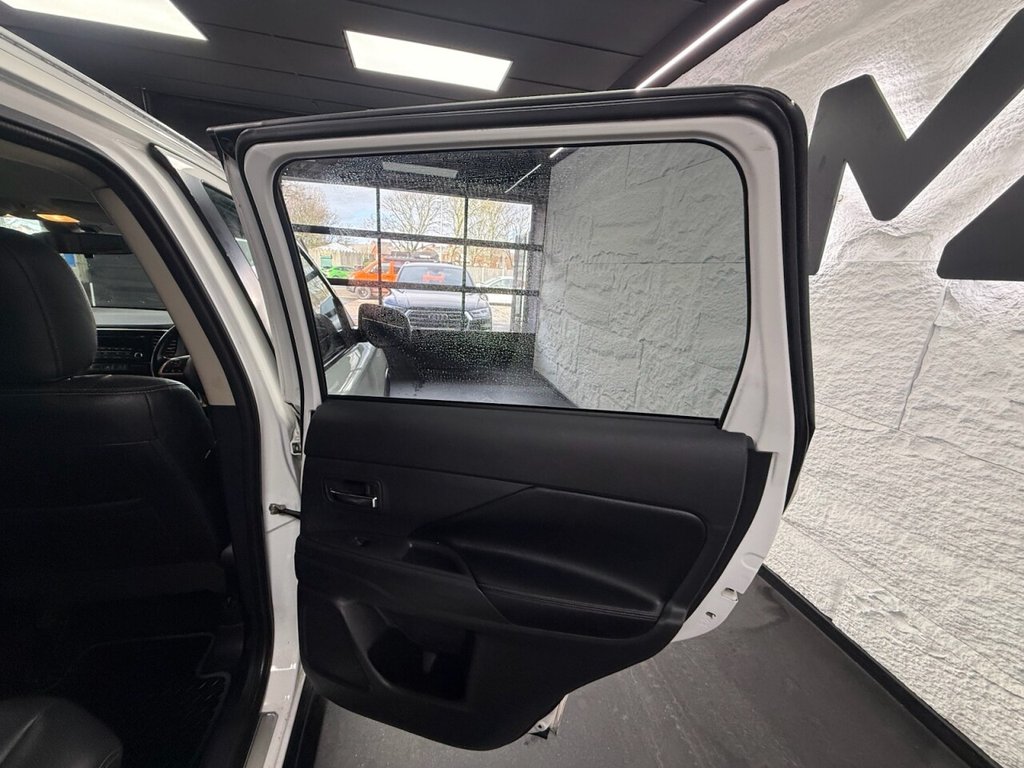 Used Mitsubishi Outlander 2015 for sale - 77904709: Photo 26