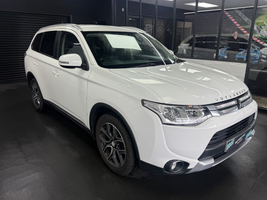Used Mitsubishi Outlander 2015 for sale - 77904709: Photo 8