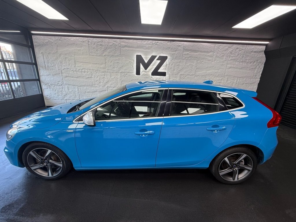 Used Volvo V40 2015 for sale - 78043951: Photo 14