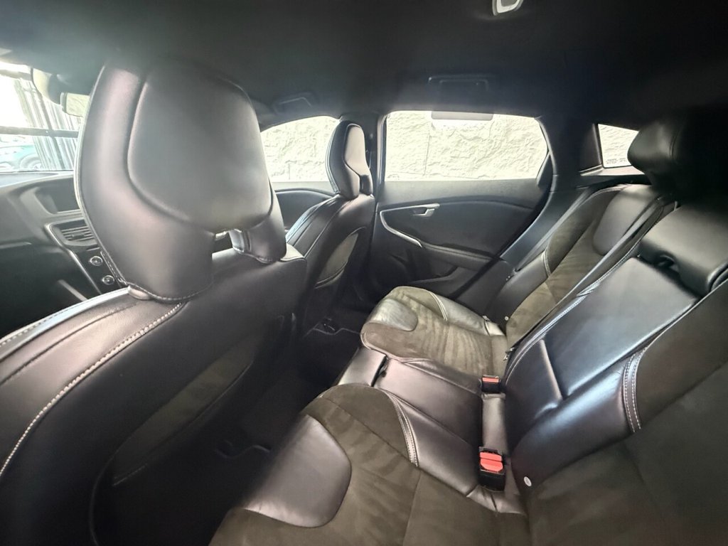 Used Volvo V40 2015 for sale - 78043951: Photo 15