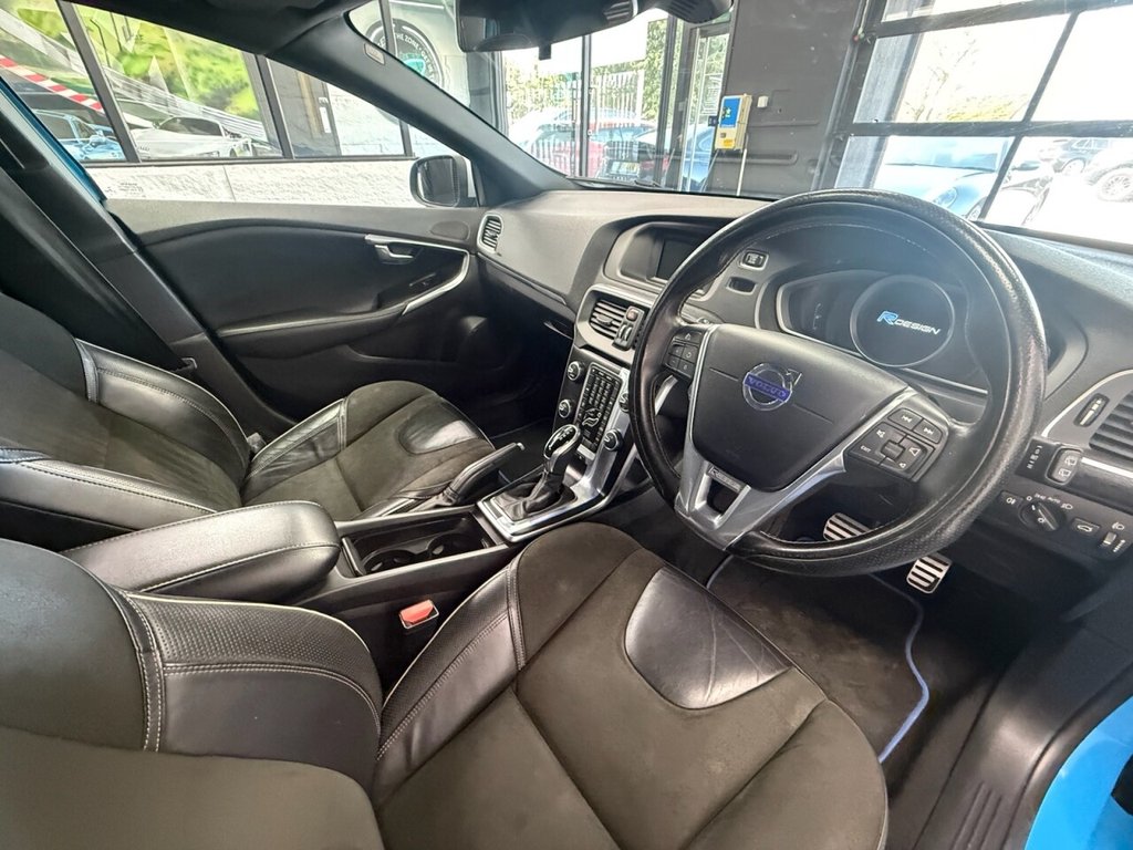 Used Volvo V40 2015 for sale - 78043951: Photo 17