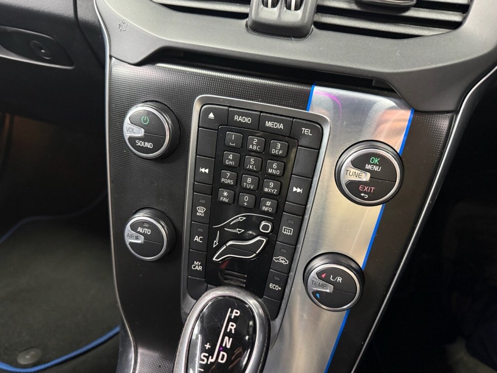 Used Volvo V40 2015 for sale - 78043951: Photo 22