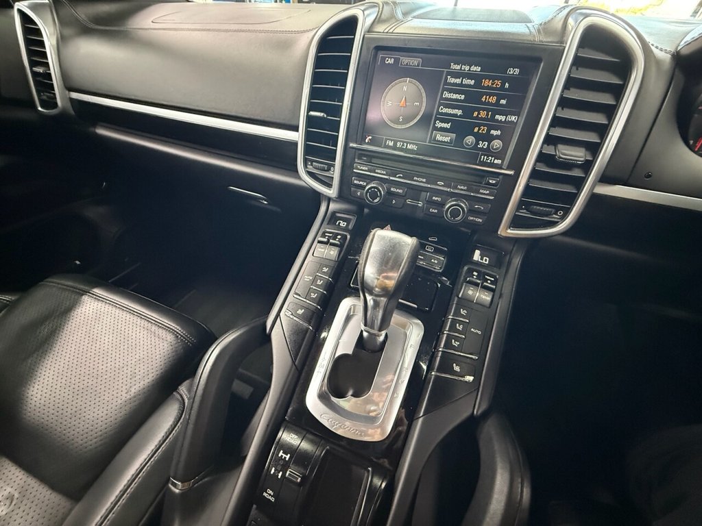 Used Porsche Cayenne 2013 for sale - 76703790: Photo 20