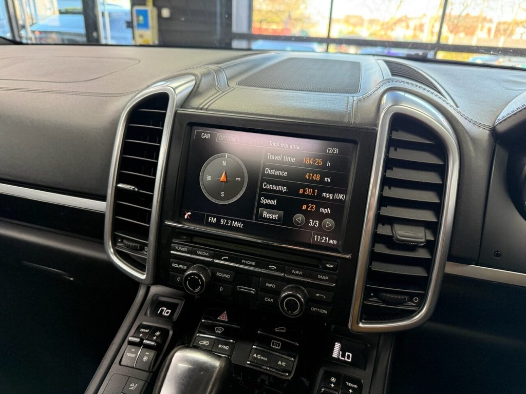 Used Porsche Cayenne 2013 for sale - 76703790: Photo 22