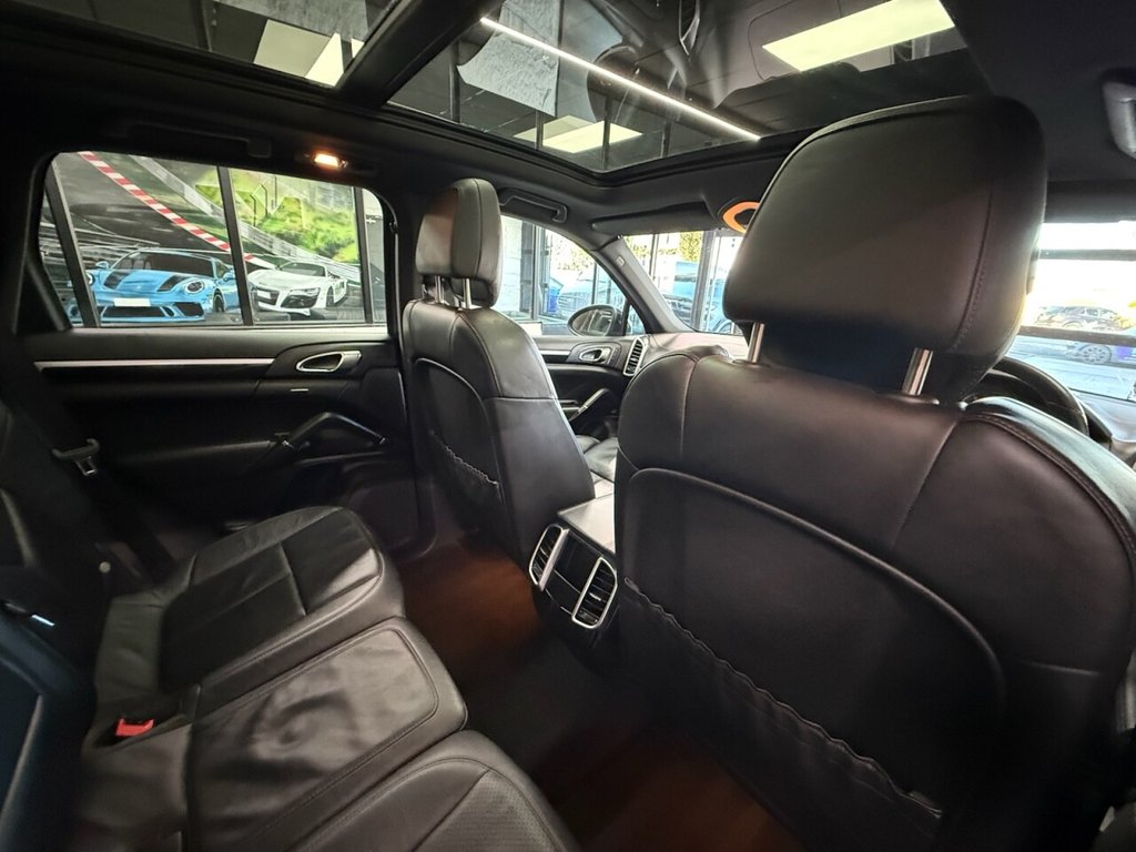 Used Porsche Cayenne 2013 for sale - 76703790: Photo 24