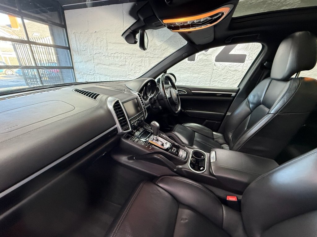Used Porsche Cayenne 2013 for sale - 76703790: Photo 29
