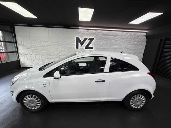 Used Vauxhall Corsa 2014 for sale - 76185120: Photo 11