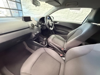 Used Audi A1 2011 for sale - 78487496: Photo