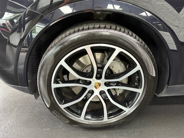 Used Porsche Cayenne 2019 for sale - 75666310: Photo 20