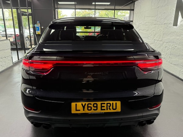 Used Porsche Cayenne 2019 for sale - 75666310: Photo 3