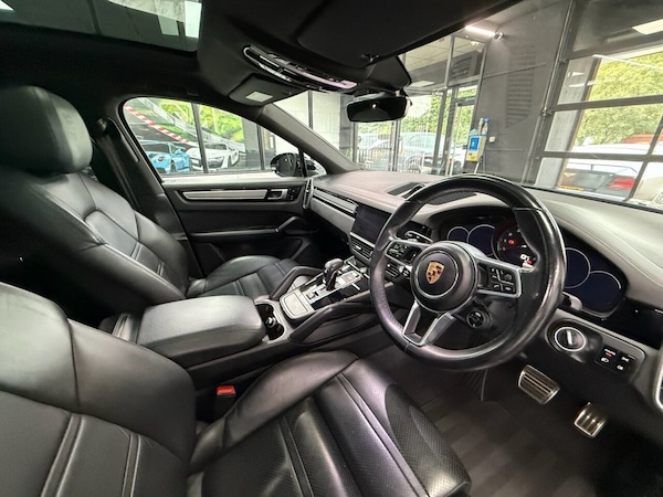 Used Porsche Cayenne 2019 for sale - 75666310: Photo 4