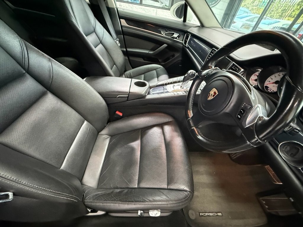 Used Porsche Panamera 2010 for sale - 76868195: Photo 25
