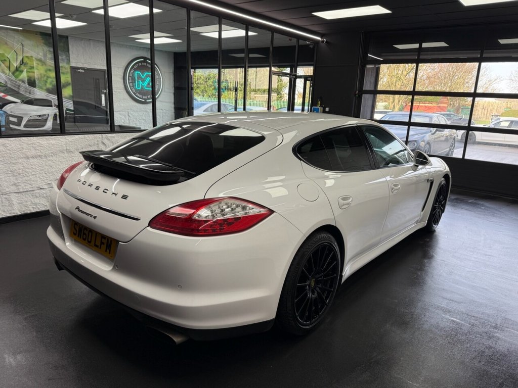 Used Porsche Panamera 2010 for sale - 76868195: Photo 9