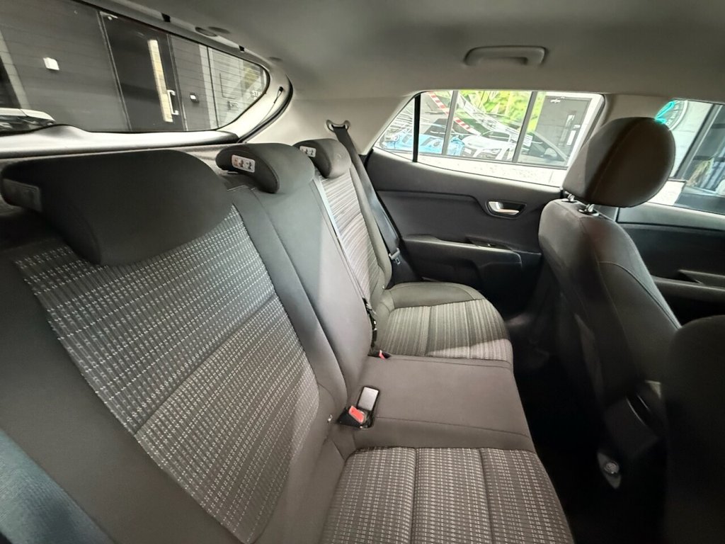 Used Kia Stonic 2019 for sale - 76934508: Photo 13