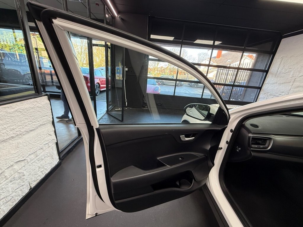 Used Kia Stonic 2019 for sale - 76934508: Photo 20