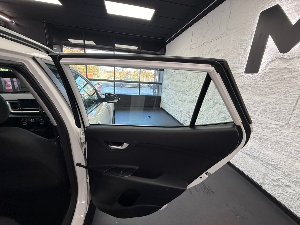 Used Kia Stonic 2019 for sale - 76934508: Photo 21