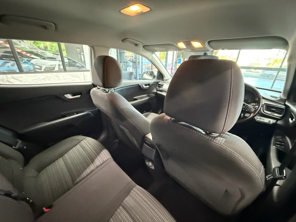 Used Kia Stonic 2019 for sale - 76934508: Photo 24