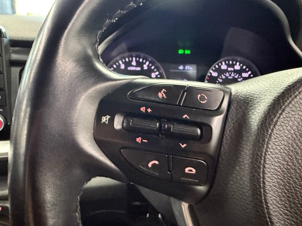 Used Kia Stonic 2019 for sale - 76934508: Photo 29