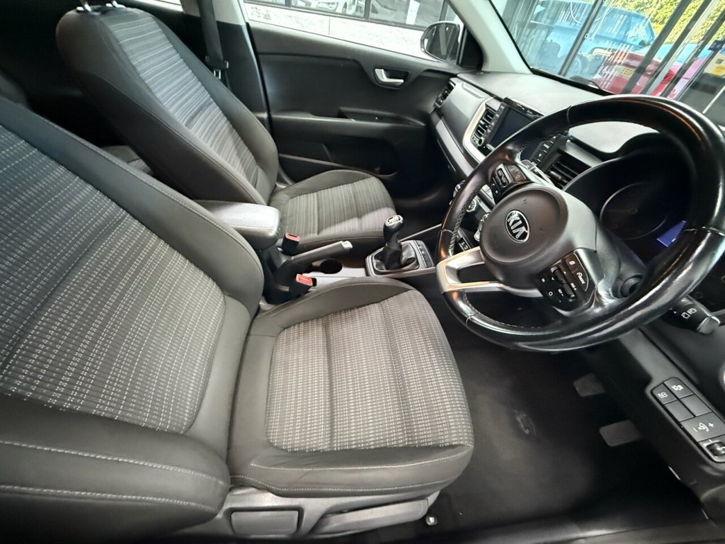 Used Kia Stonic 2019 for sale - 76934508: Photo 5