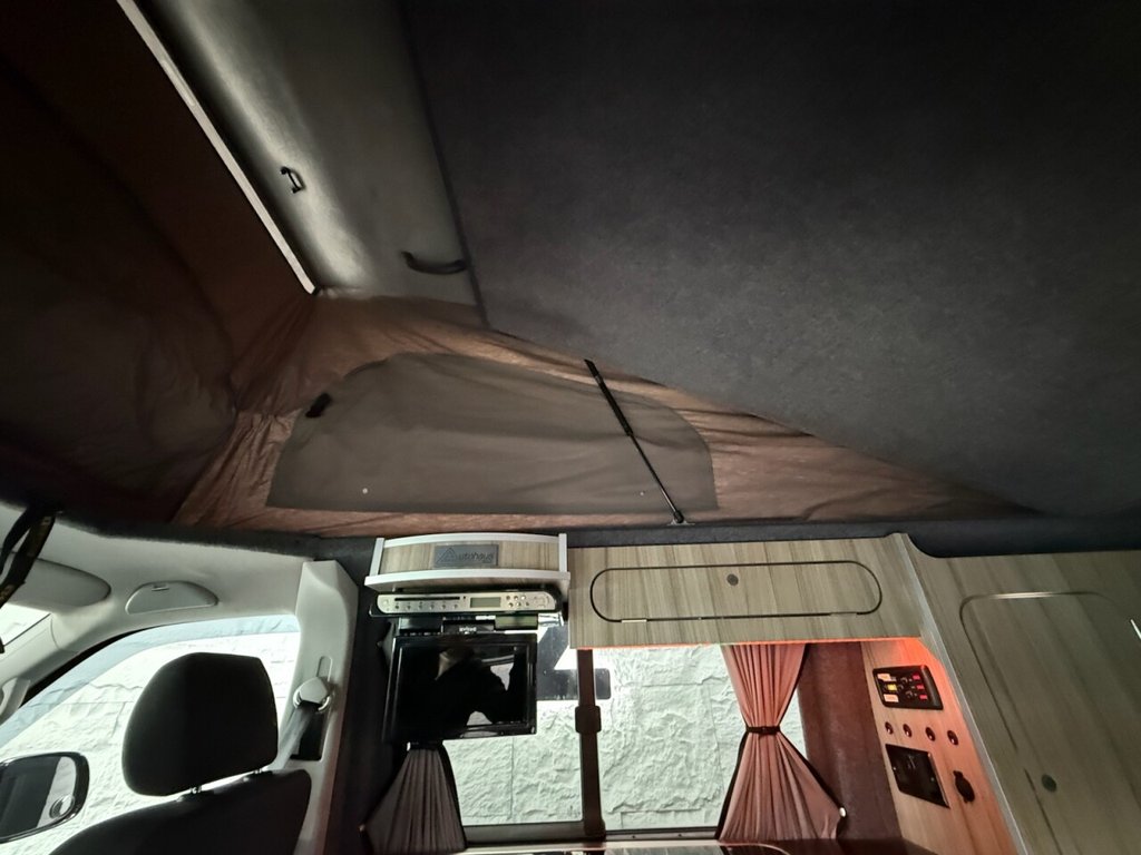 Used Volkswagen Transporter 2014 for sale - 76356191: Photo 31