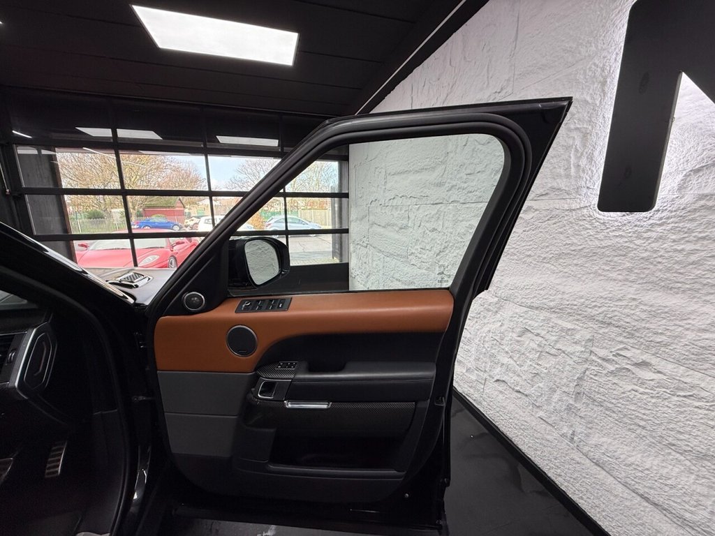 Used Land Rover Range Rover Sport 2015 for sale - 76569854: Photo 30