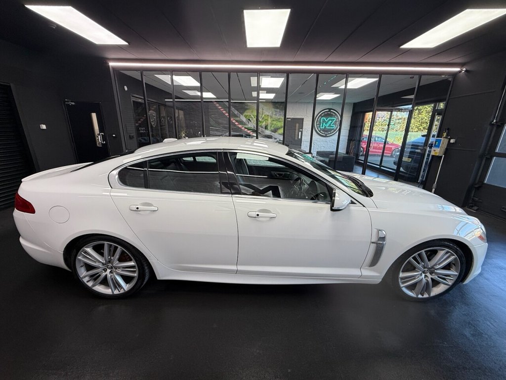 Used Jaguar XF 2010 for sale - 77110987: Photo 9