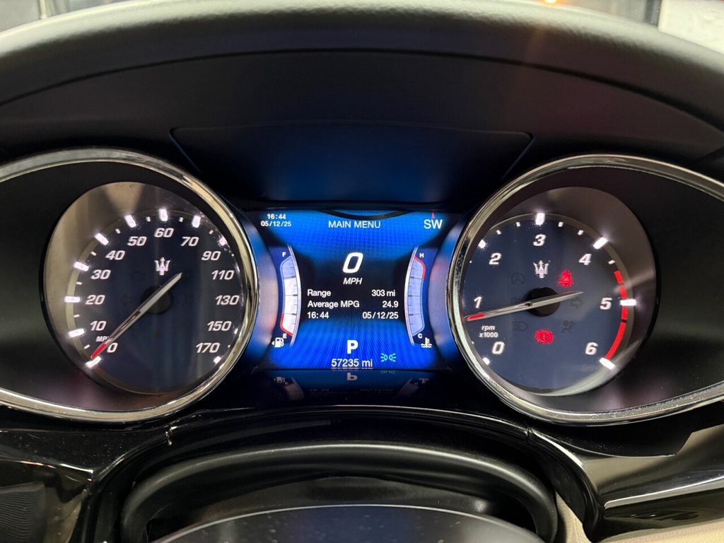 Used Maserati Quattroporte 2016 for sale - 76840952: Photo 14