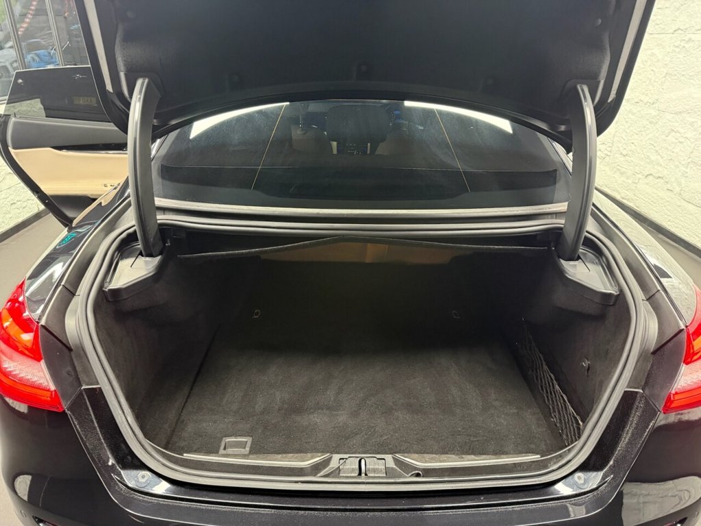 Used Maserati Quattroporte 2016 for sale - 76840952: Photo 21