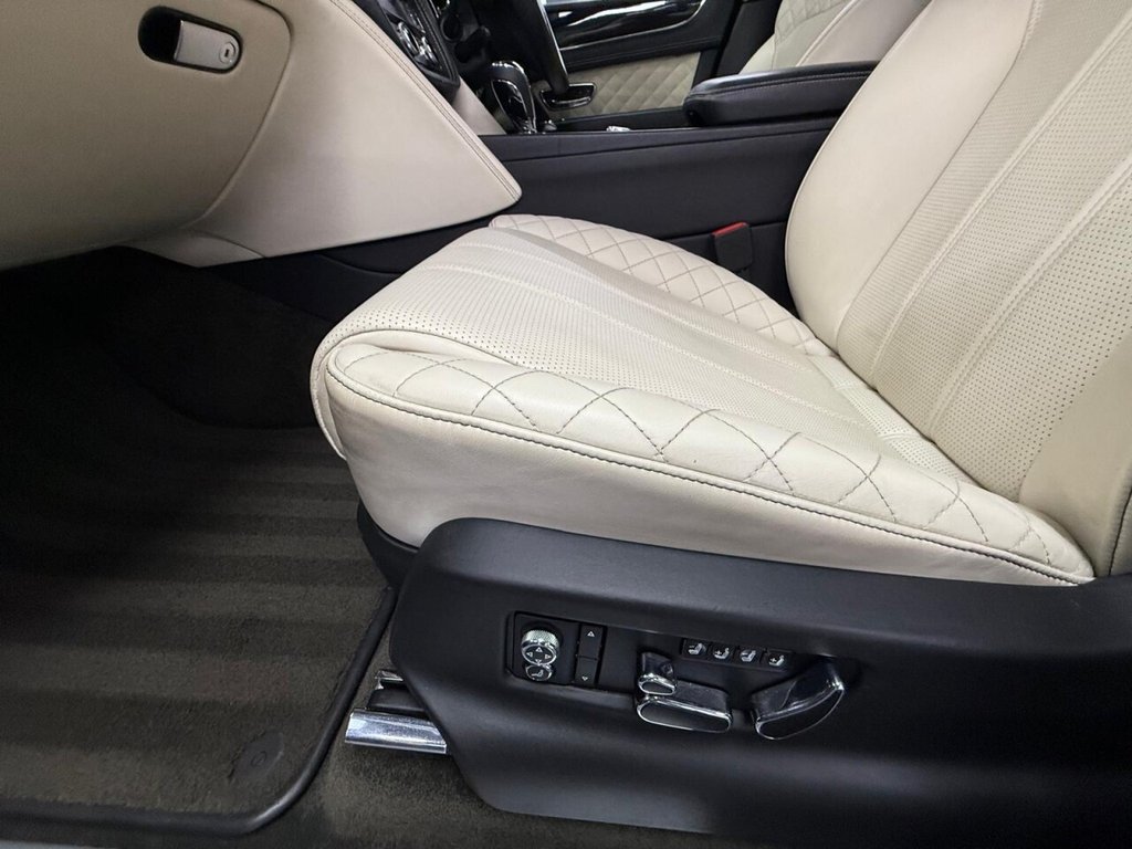 Used Bentley Bentayga 2016 for sale - 77341250: Photo 36
