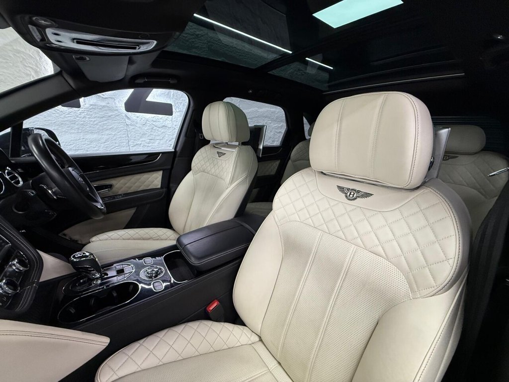 Used Bentley Bentayga 2016 for sale - 77341250: Photo 38