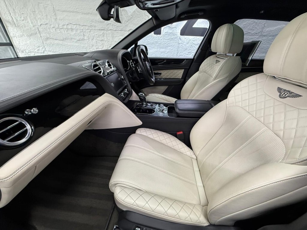 Used Bentley Bentayga 2016 for sale - 77341250: Photo 41